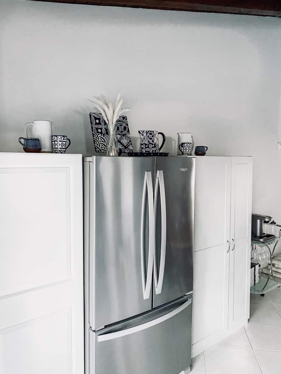 Tips on decorating the top of your fridge & pantry